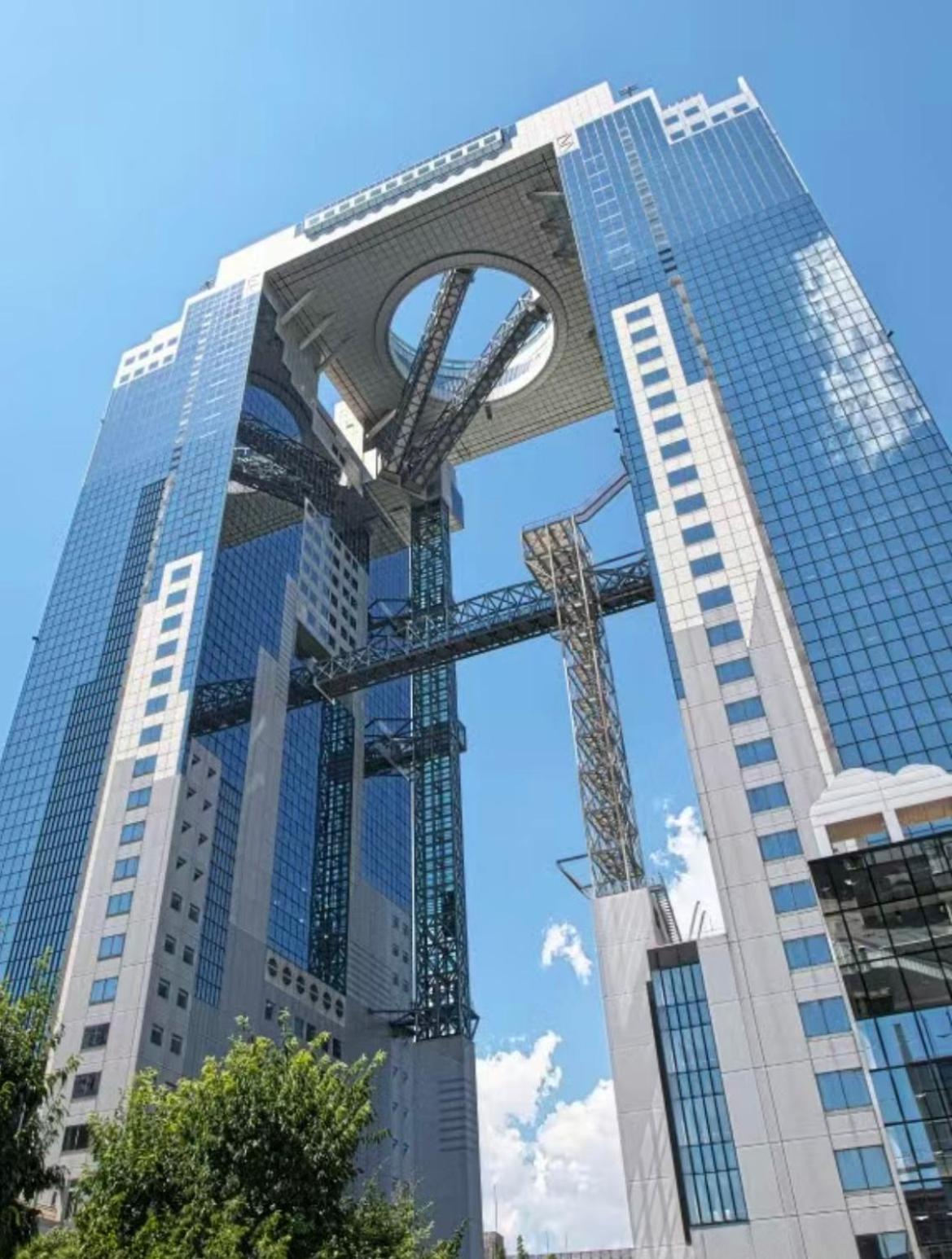 Apartment 11 Umeda